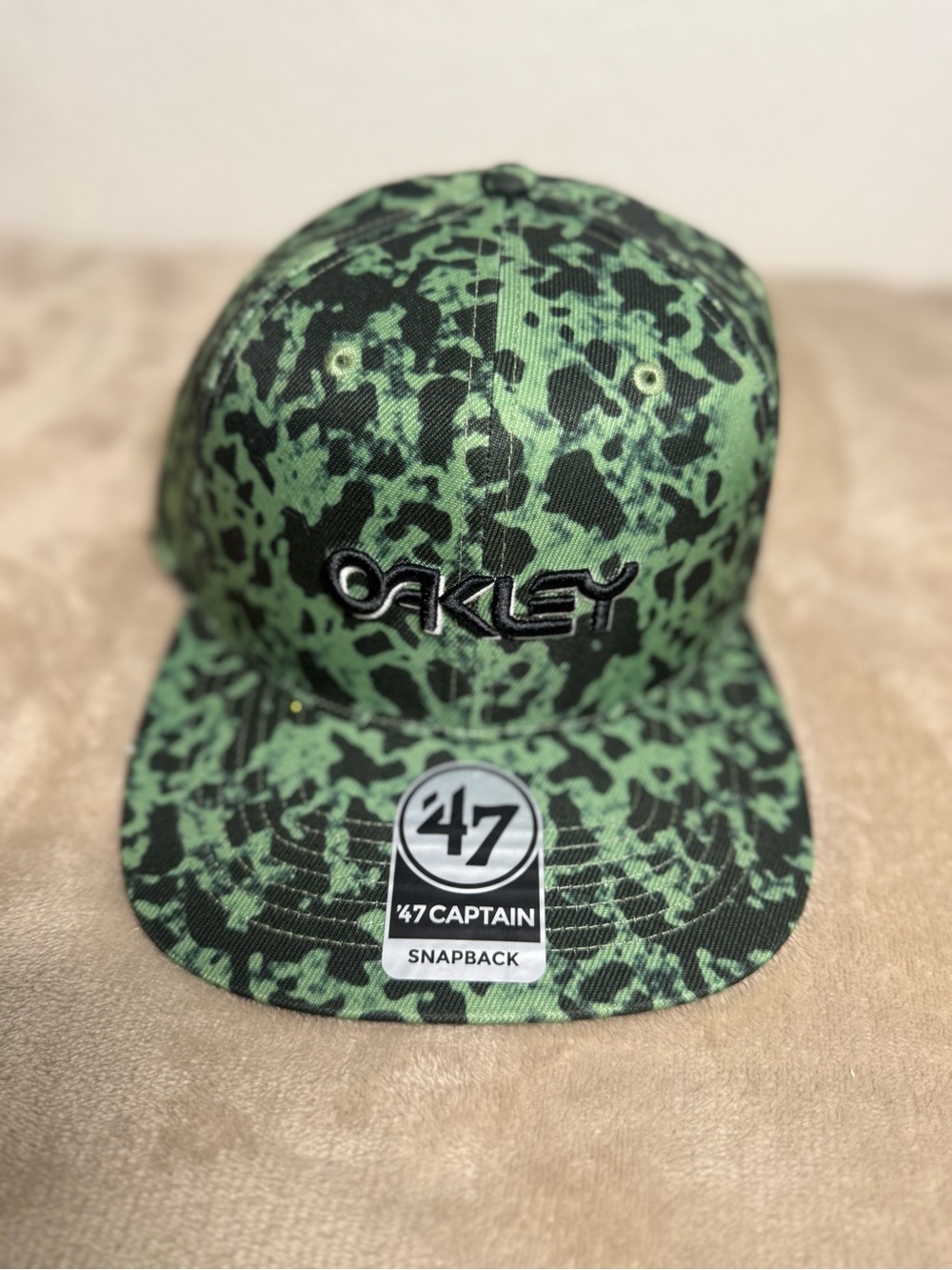 Oakley Kids Green Camo Flat-Brim Snapback Hat